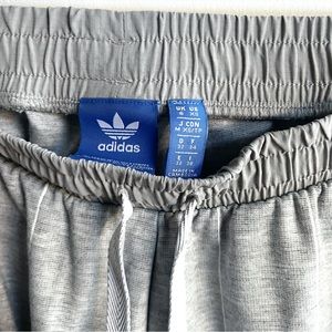 Adidas grey cropped pants